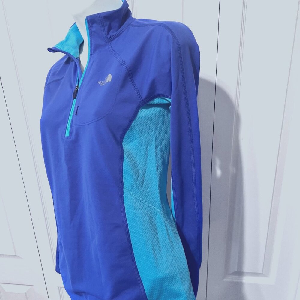 The North Face Vapor Wick-Women's X Small Long Sleeve Thumb Hole Active Wear - Picture 5 of 13